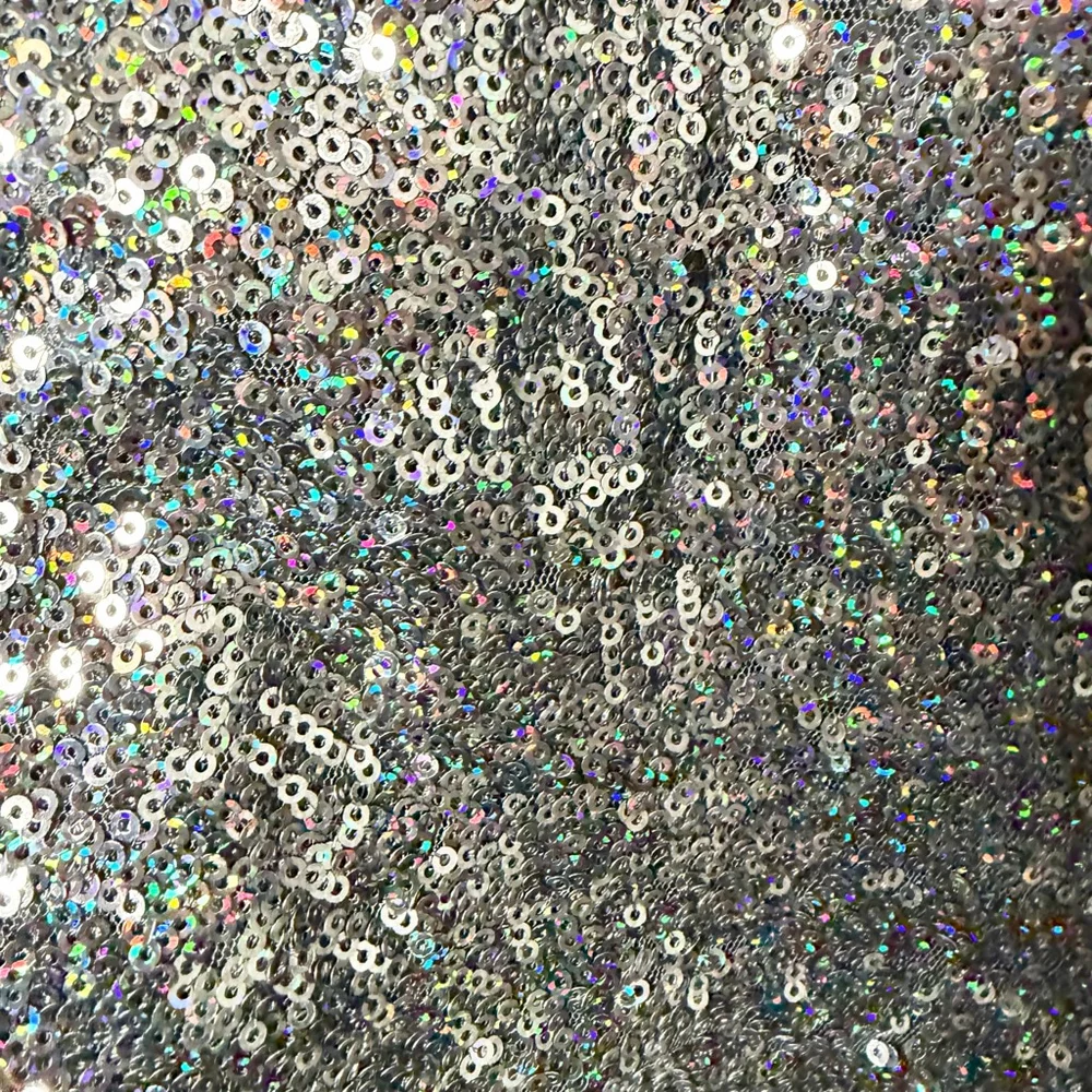 NEW with tags Women's LOFT Black Sequin V-Neck Tank Top Size L - Picture 2 of 5